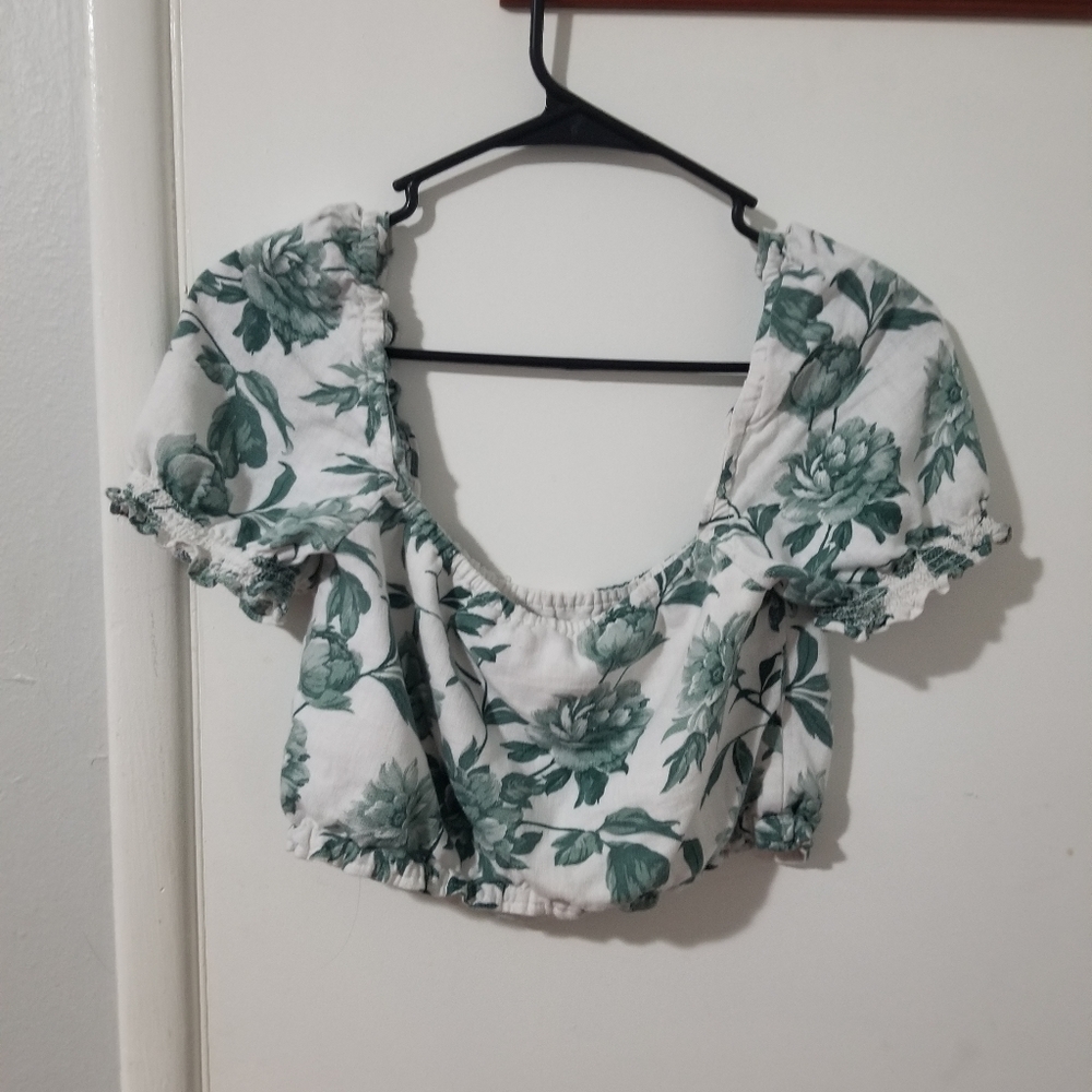 Abercombie & Fitch Puff Sleeve Top - Picture 2 of 3